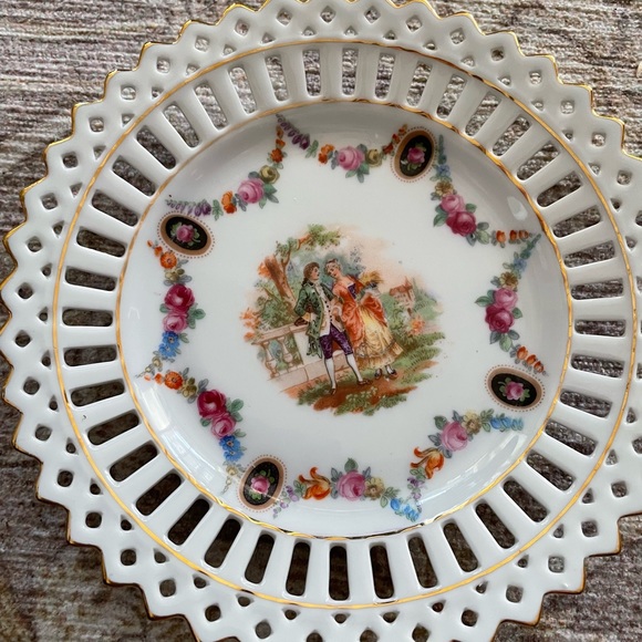 Antique German Porcelain Reticulate Bowl - Picture 6 of 8